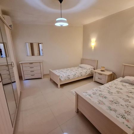 דירות Zebbug  Seabreeze Waterfront Flat מראה חיצוני תמונה